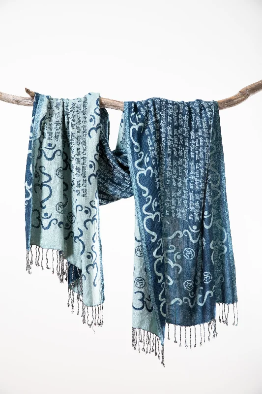 ohm-patterned-reversible-fringe-shawl