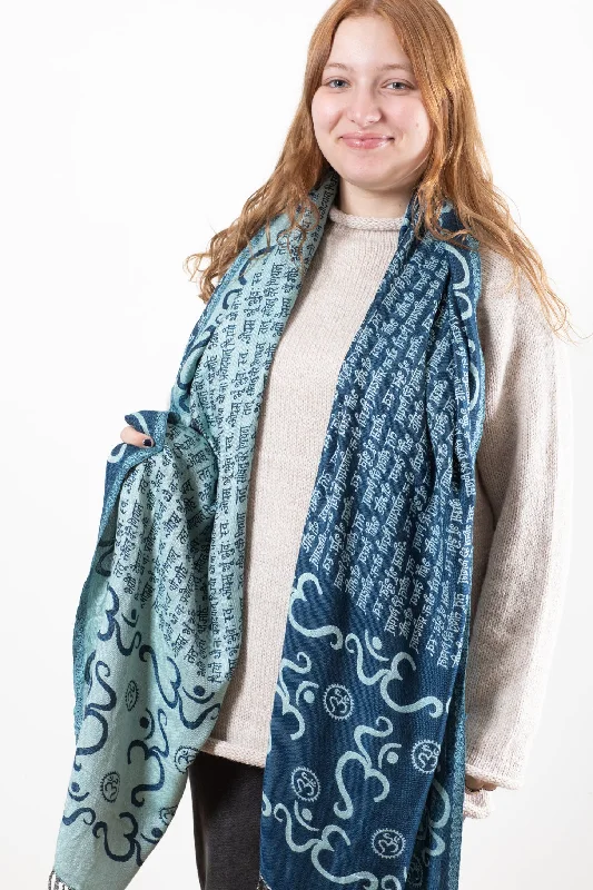 ohm-patterned-reversible-fringe-shawl