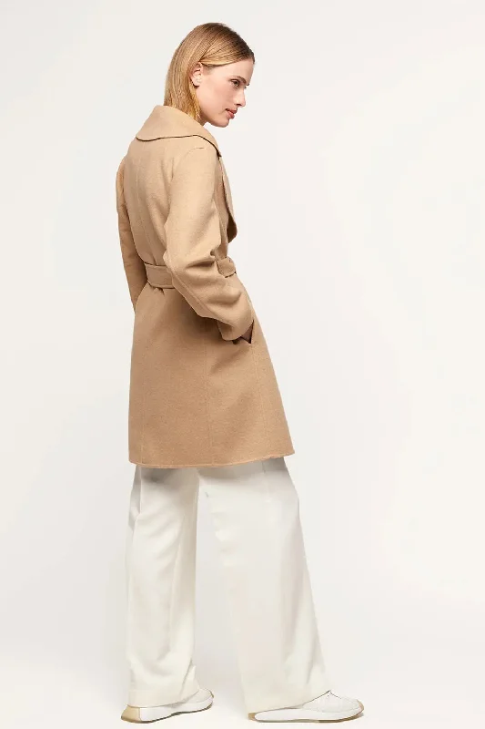 Beige cashmere coat