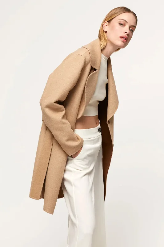 Beige cashmere coat