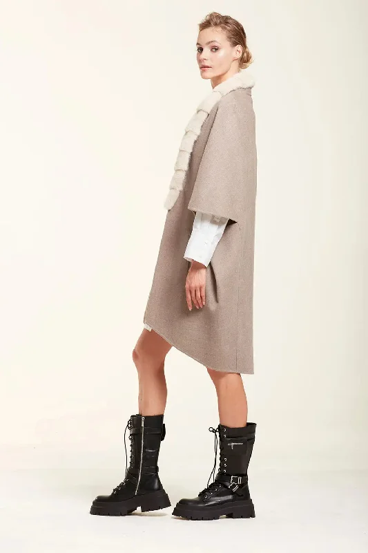 Coat with mink fur collar