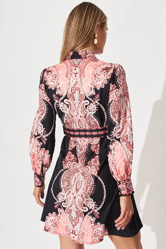 amore-dress-in-black-with-red-print