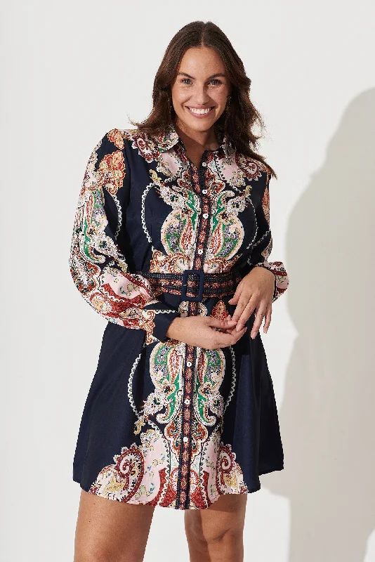 amore-dress-in-navy-paisley