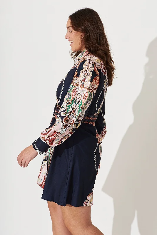 amore-dress-in-navy-paisley