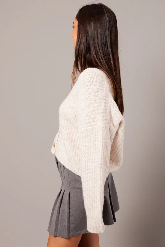 beige-oversized-knit-cardigan-v-neck-kn2566-45j-1