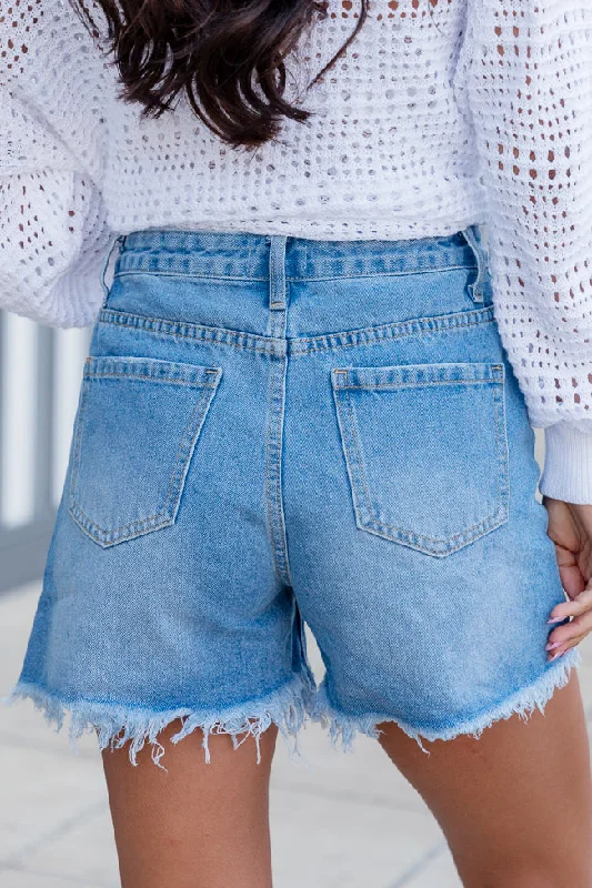 classic-medium-distressed-high-waisted-shorts