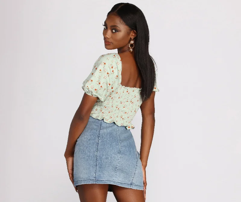 ditsy-floral-puff-sleeve-crop-top-060012454300