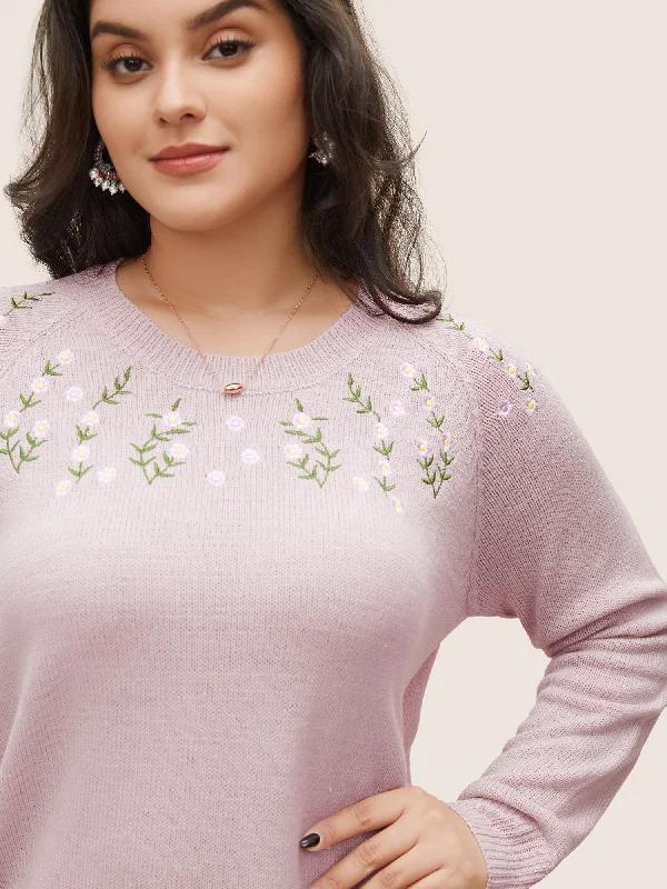 floral-embroidered-crew-neck-raglan-sleeve-pullover