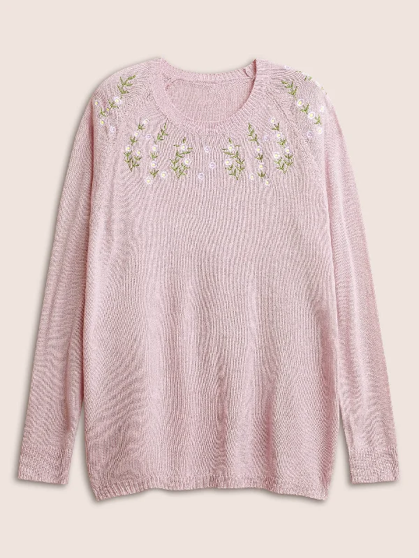 floral-embroidered-crew-neck-raglan-sleeve-pullover