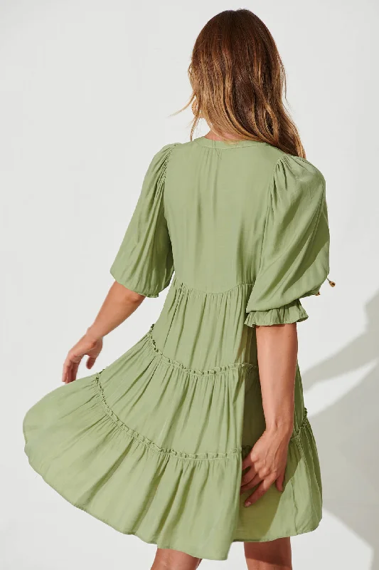 genesis-smock-dress-in-light-green