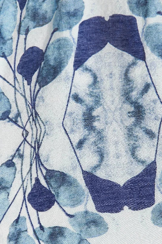 larissa-dress-in-blue-leaf-print