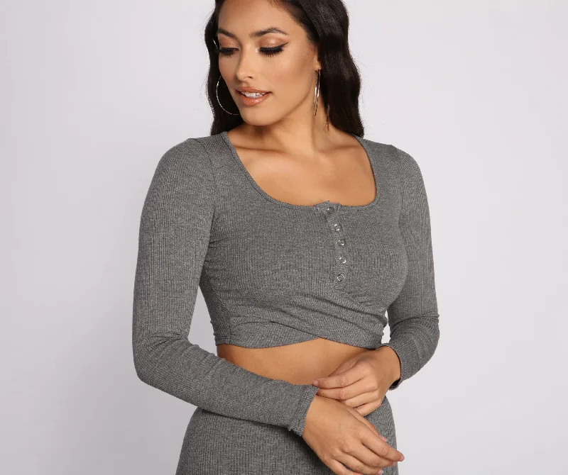 ribbed-knit-henley-crop-top-060020636001