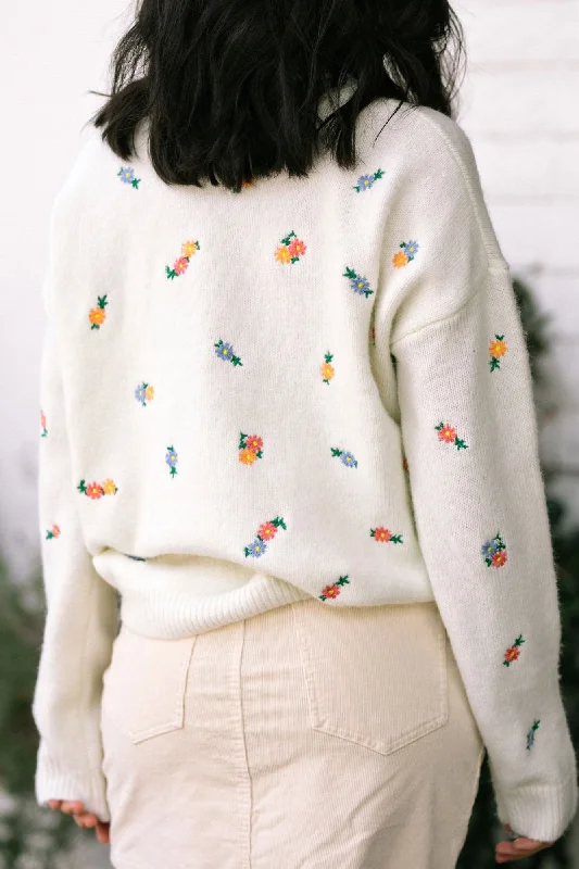 robin-floral-embroidered-crewneck