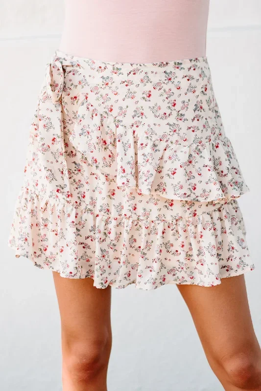 spring-surprises-ruffled-floral-mini-skirt-cream