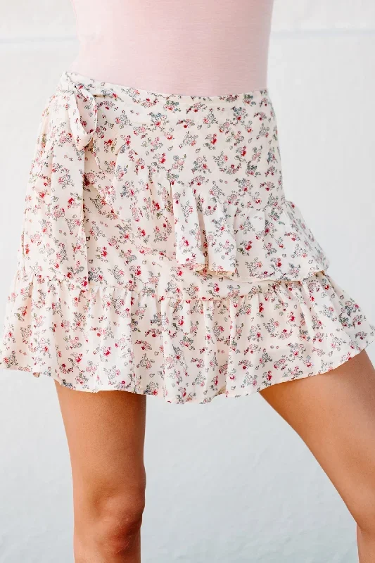 spring-surprises-ruffled-floral-mini-skirt-cream