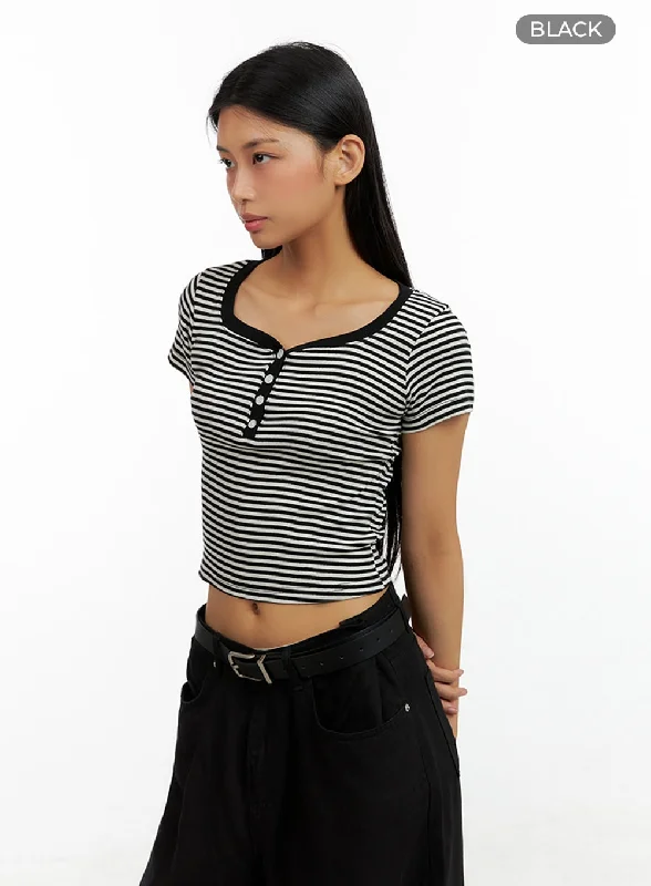 stripe-buttoned-crop-top-il419