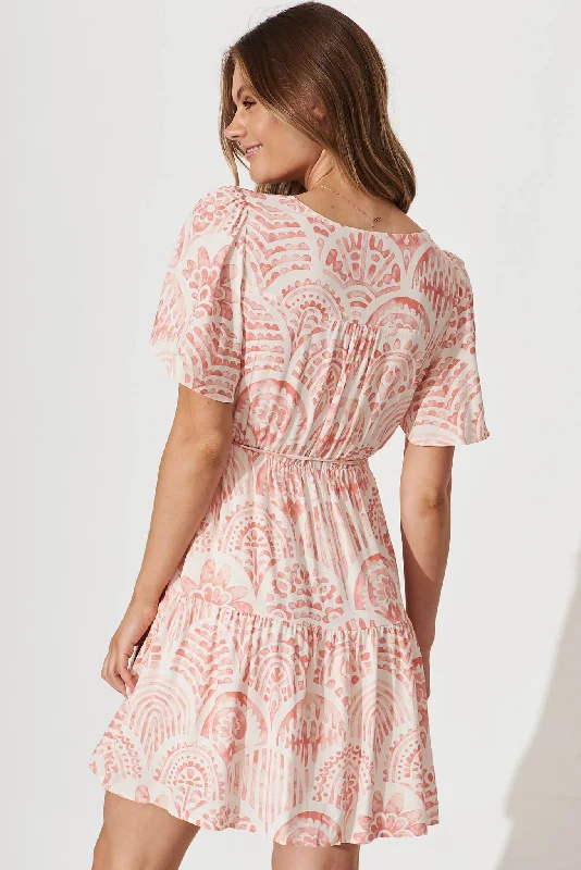 unforgettable-dress-in-pink-with-cream-print